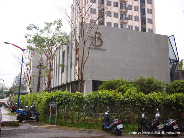 Beluga Restaurant&Bar(Beluga 法式餐酒館)：【食記】台中Beluga Restaurant & Bar 法式餐酒館@西屯 : 炫彩奪目,低調中帶點奢華!米其林等級的南法美味