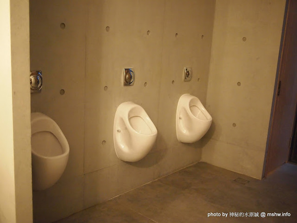 Beluga Restaurant&Bar(Beluga 法式餐酒館)：【食記】台中Beluga Restaurant & Bar 法式餐酒館@西屯 : 炫彩奪目,低調中帶點奢華!米其林等級的南法美味