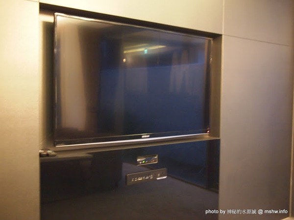 Beluga Restaurant&Bar(Beluga 法式餐酒館)：【食記】台中Beluga Restaurant & Bar 法式餐酒館@西屯 : 炫彩奪目,低調中帶點奢華!米其林等級的南法美味