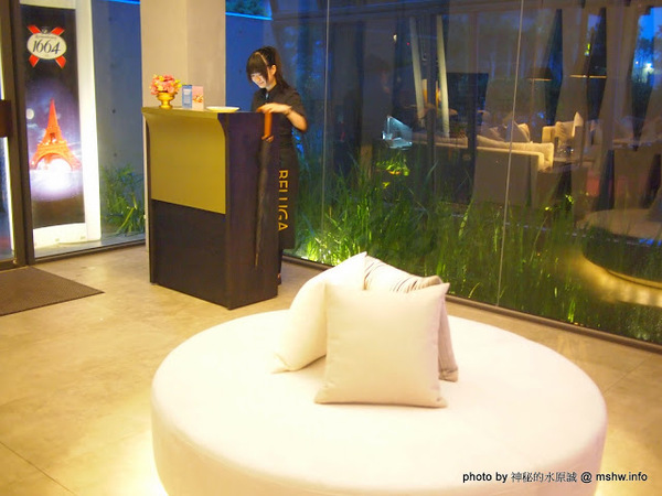 Beluga Restaurant&Bar(Beluga 法式餐酒館)：【食記】台中Beluga Restaurant & Bar 法式餐酒館@西屯 : 炫彩奪目,低調中帶點奢華!米其林等級的南法美味