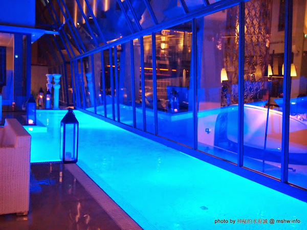 Beluga Restaurant&Bar(Beluga 法式餐酒館)：【食記】台中Beluga Restaurant & Bar 法式餐酒館@西屯 : 炫彩奪目,低調中帶點奢華!米其林等級的南法美味