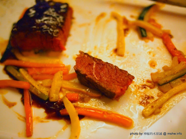 Beluga Restaurant&Bar(Beluga 法式餐酒館)：【食記】台中Beluga Restaurant & Bar 法式餐酒館@西屯 : 炫彩奪目,低調中帶點奢華!米其林等級的南法美味