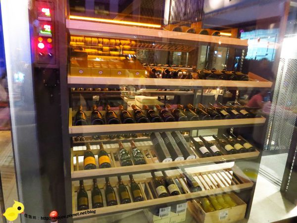 【台中】Beluga法式餐廳-池畔上美妙的餐廳