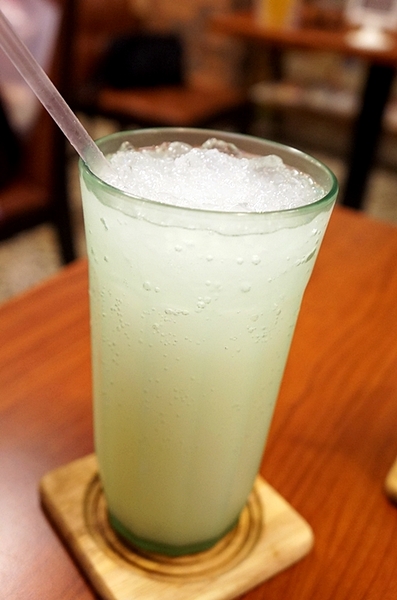 樂樂將異國風味料理:高雄【樂樂將異國風味料理】木盆沙拉推薦 高雄輕食 泰式奶茶 異國料理