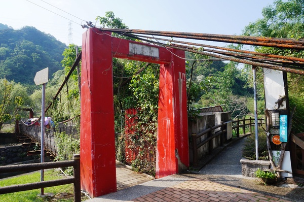 鳴鳳古道:<台灣步道> 苗栗獅潭 鳴鳳古道 吸收芬多精.賞桐賞綠意