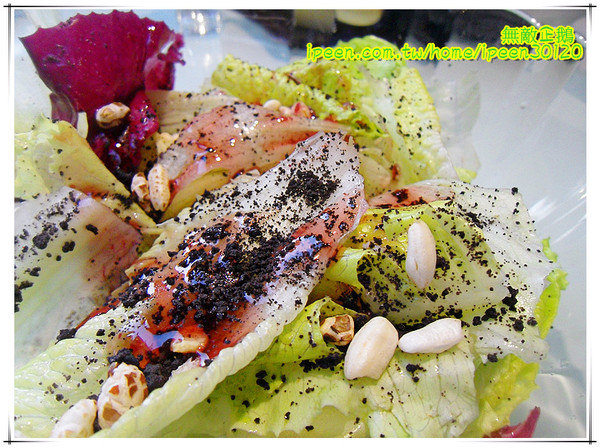 飛饗創意西式料理：【台南-東區】聖誕大餐新選擇! 創意x美味x西式料理!!《飛饗創意西式料理》