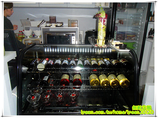 飛饗創意西式料理：【台南-東區】聖誕大餐新選擇! 創意x美味x西式料理!!《飛饗創意西式料理》