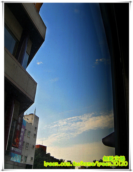 飛饗創意西式料理：【台南-東區】聖誕大餐新選擇! 創意x美味x西式料理!!《飛饗創意西式料理》