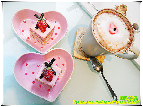 飛饗創意西式料理：【台南-東區】聖誕大餐新選擇! 創意x美味x西式料理!!《飛饗創意西式料理》