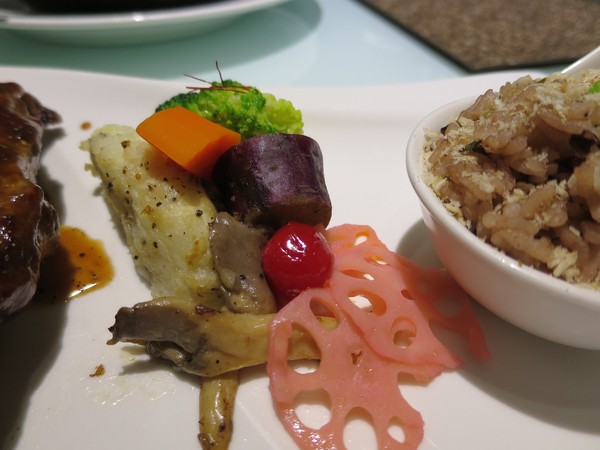 飛饗創意西式料理：讓我們一起飛向夢饗吧！   ..飛饗創意西式料理