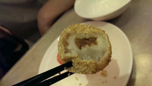 好旺記港式茶餐廳：《新北。新店》好旺記港式茶餐廳│爆漿流沙地瓜球~平價又美味的港式點心!