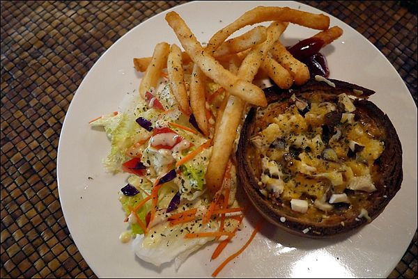 秦大琳 法式鹹派