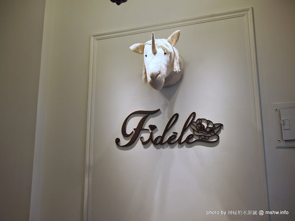 冰果甜心 Bingirl:【食記】台中Fidele Brunch/Crêperie&Bingirl 妃黛法式輕食&冰果甜心@西區 : 甜點新品牌,冰磚心體驗