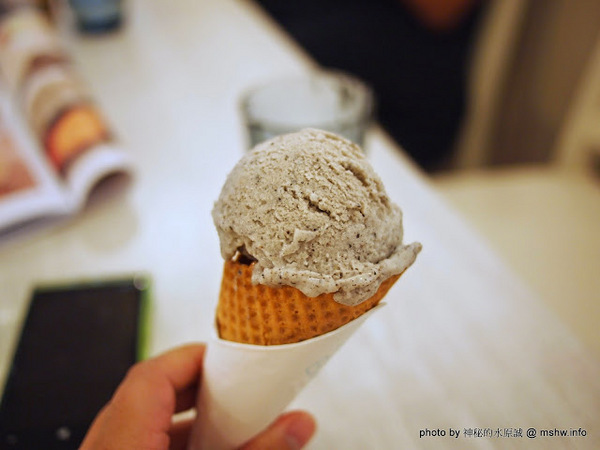 冰果甜心 Bingirl:【食記】台中Fidele Brunch/Crêperie&Bingirl 妃黛法式輕食&冰果甜心@西區 : 甜點新品牌,冰磚心體驗
