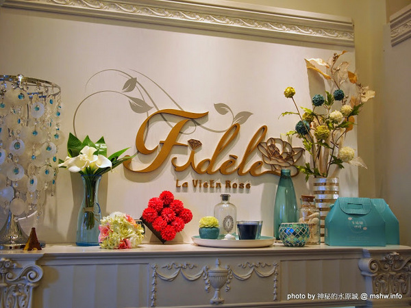 冰果甜心 Bingirl:【食記】台中Fidele Brunch/Crêperie&Bingirl 妃黛法式輕食&冰果甜心@西區 : 甜點新品牌,冰磚心體驗