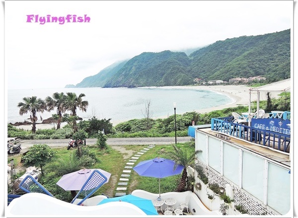 海洋20M咖啡廳:✜ 來去情人灣享受浪漫滴藍白希臘風情-「海洋20M海景咖啡」‧★,:*:‧\( ̄▽ ̄)/‧:*‧★,:*