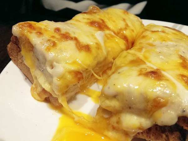 圖書館對面 Duimin cafe & deli:《中和》圖書館對面的好選擇~濃郁咖哩歐姆蛋×焗烤庫克太太×輕食早午餐@永安市場站