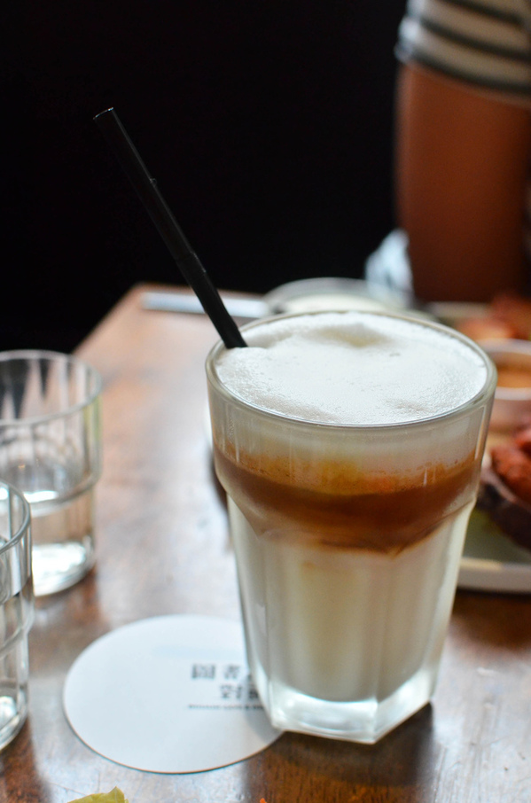 圖書館對面 Duimin cafe & deli：『新北||永安市場』近捷運站早午餐-圖書館對面Duimin Cafe & deli