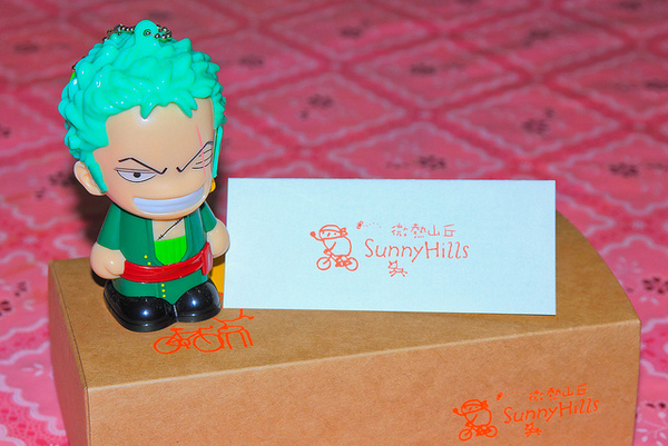 微熱山丘糕點：[美食]【台北市】微熱山丘土鳳梨酥。口口吃的到鳳梨纖維