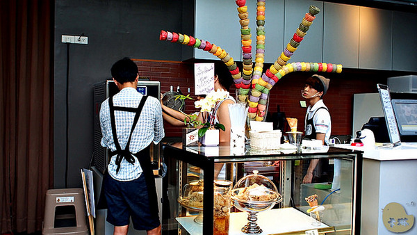 Softree 韓國蜂巢霜淇淋:【隨興食記】《Softree》韓國蜂巢霜淇淋創始店登台