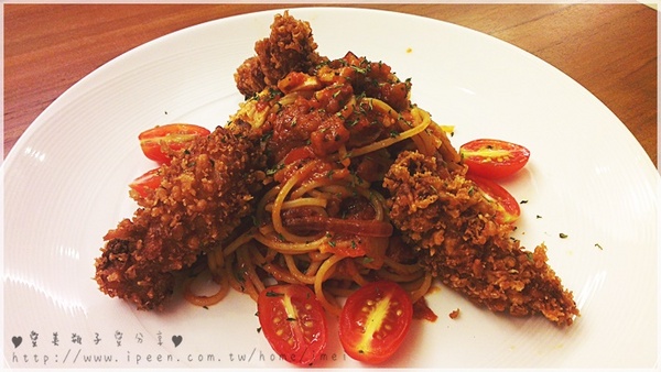 夢羅美式餐廳:<體驗> 夢羅美式餐廳~~~ 讓人會心一笑的周星馳美式小憩風格~餐點也很療癒唷! <鄰近國父紀念館>