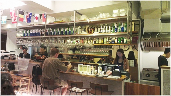 夢羅美式餐廳:<體驗> 夢羅美式餐廳~~~ 讓人會心一笑的周星馳美式小憩風格~餐點也很療癒唷! <鄰近國父紀念館>