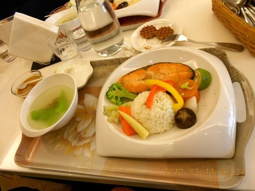 荷里特咖啡：荷俚特咖啡-新興區中山一路22之1號