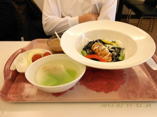 荷里特咖啡：荷俚特咖啡-新興區中山一路22之1號