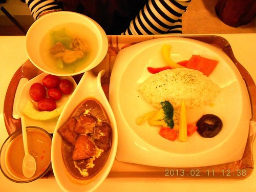 荷里特咖啡：荷俚特咖啡-新興區中山一路22之1號