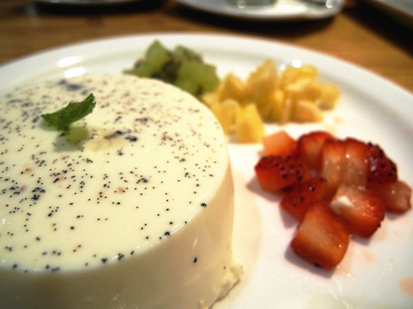 開飯川食堂(阪急店)：口碑券7【信義阪急】開飯川食堂。友善餐廳。好麻好辣好好吃