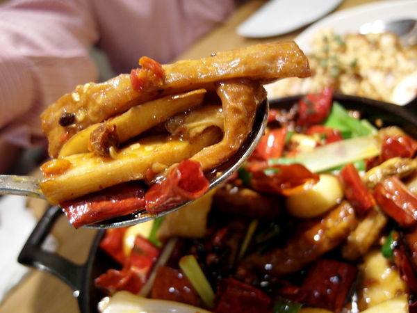 開飯川食堂(阪急店)：口碑券7【信義阪急】開飯川食堂。友善餐廳。好麻好辣好好吃