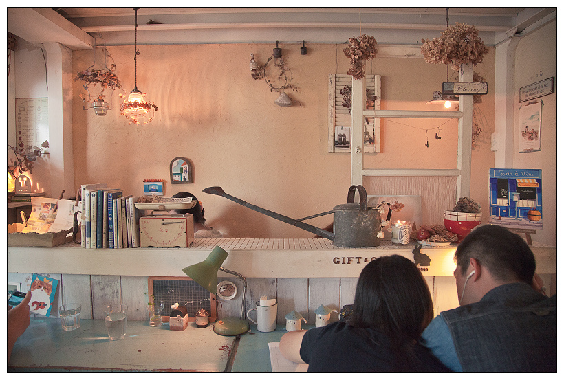 黑兔兔的散步生活