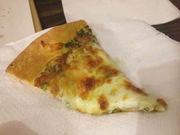 FAMILY PIZZA手工材燒窯烤披薩(清大建功店):FamilyPizza手工柴燒窯烤比薩──各種創新口味獨特Pizza