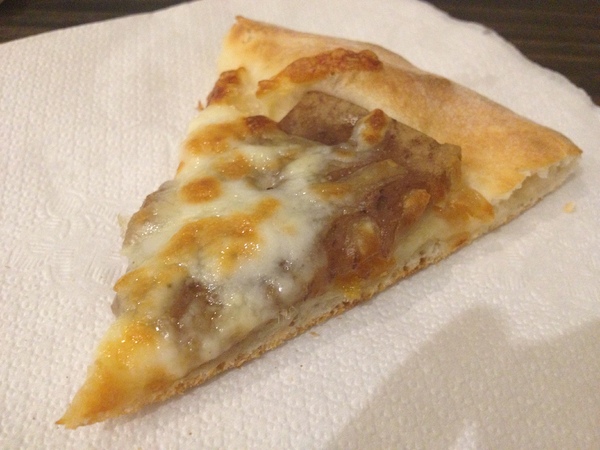 FAMILY PIZZA手工材燒窯烤披薩(清大建功店):FamilyPizza手工柴燒窯烤比薩──各種創新口味獨特Pizza