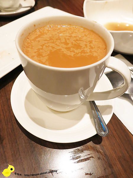 【台北】徠一咖啡-創意港式和牛蒜香炒飯