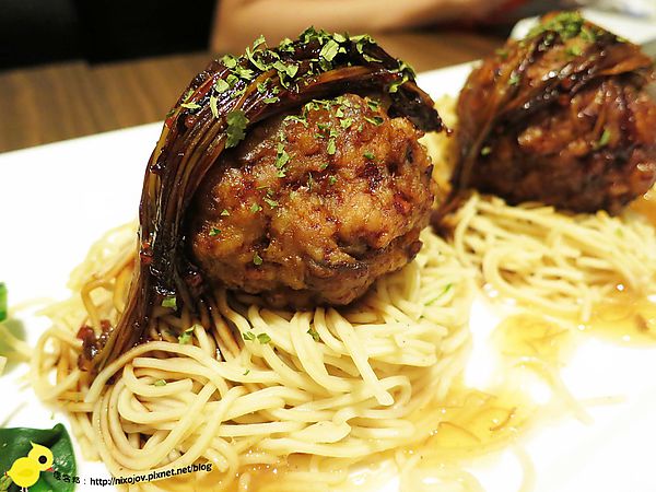 【台北】徠一咖啡-創意港式和牛蒜香炒飯