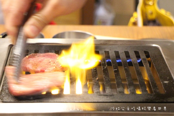 大阪燒肉雙子FUTAGO(台灣店):台北東區.日本燒肉名店『大阪燒肉雙子FUTAGO(大安店)』捷運忠孝復興站/宵夜