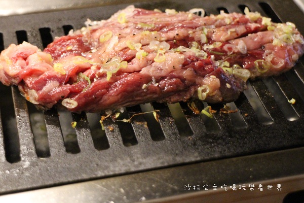 大阪燒肉雙子FUTAGO(台灣店):台北東區.日本燒肉名店『大阪燒肉雙子FUTAGO(大安店)』捷運忠孝復興站/宵夜
