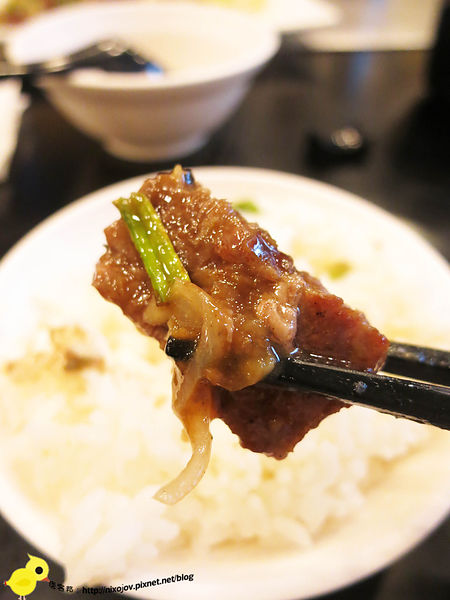 【新莊】上林鐵板燒-黑胡椒醬汁配飯一絕