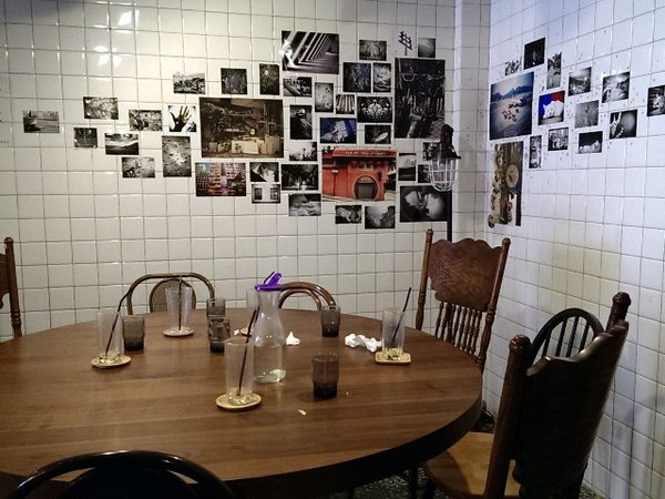 坐坐咖啡：《台北》坐坐咖啡│復古懷舊風~小確幸愛心鬆餅❤ @中山站