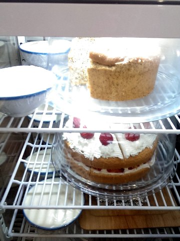 坐坐咖啡：《台北》坐坐咖啡│復古懷舊風~小確幸愛心鬆餅❤ @中山站