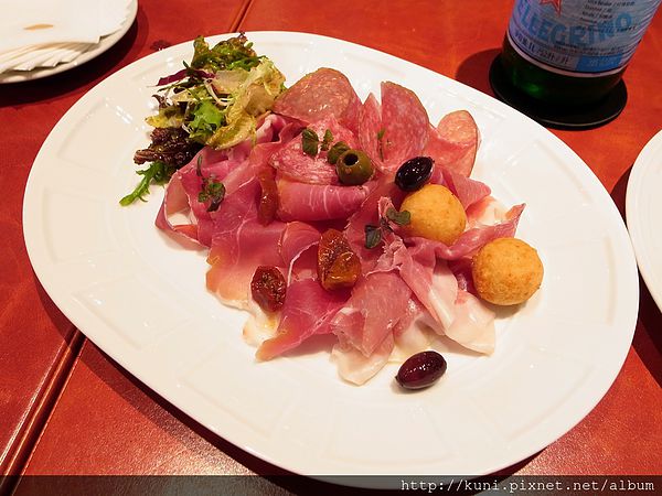 GRD3 28052014 東方文華 Bencotto (12).JPG