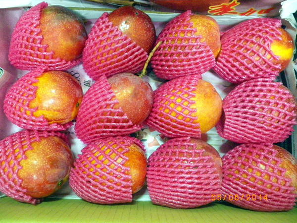 很慢的芒果：[愛文芒果]香甜味美˙怎麼吃都不會膩