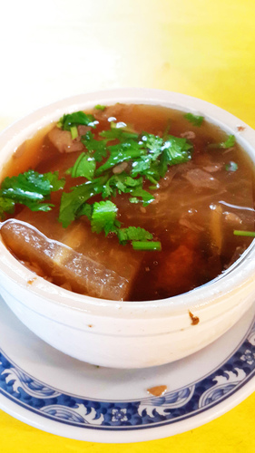 曉迪筒仔米糕：【羽諾食記】南機場夜市~曉迪筒仔米糕