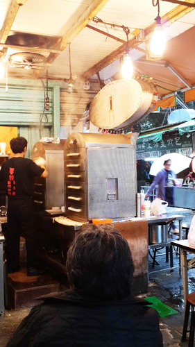 曉迪筒仔米糕：【羽諾食記】南機場夜市~曉迪筒仔米糕