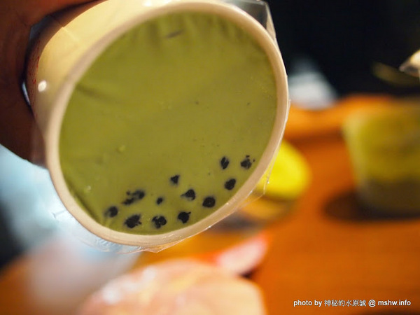 星月鮮奶茶：【食記】台北Fresh Milk Tea 星月鮮奶茶鋪通化總店@大安MRT信義安和&六張犁臨江街通化夜市 : 嚴選原料口感絕佳,搭小吃超順口的平價鮮奶茶