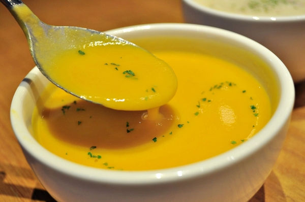 DACOZ!大口吃：【台南】DACOZ!大口吃．饗食天堂也賣漢堡？．桑尼瘦不了