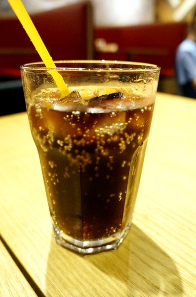 DACOZ!大口吃:台南【DACOZ!大口吃】饗食天堂全新美式品牌 美式漢堡 台南火車站美食推薦 focus美食餐廳