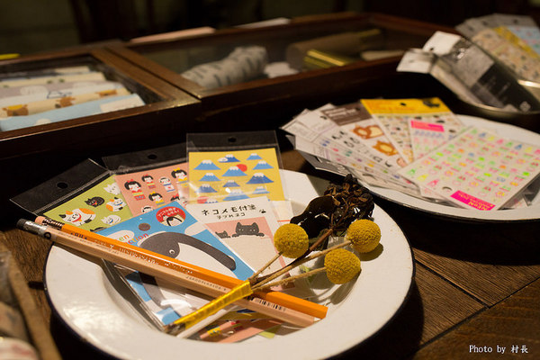 一二三亭 。書店喫茶:【食記】{高雄。鼓山區}一二三亭-書店喫茶