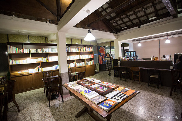 一二三亭 。書店喫茶:【食記】{高雄。鼓山區}一二三亭-書店喫茶